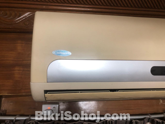 1.5 Ton Carrier Brand Air Conditioner with outdoor